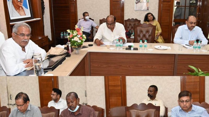 अविवादित नामांतरण और बंटवारों के प्रकरणों का करें शीघ्र निराकरण : बघेल