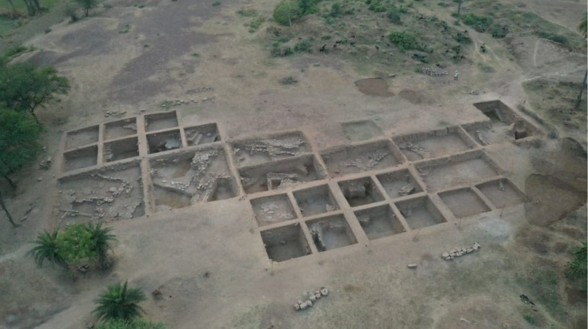 आरंग के रीवा और पाटन के तरीघाट में ढाई हजार साल पुराने मानव बस्ती के अवशेष