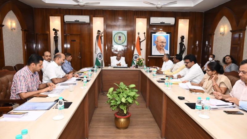 खैरागढ़ संगीत विश्वविद्यालय के जैसा बस्तर, सरगुजा और रायपुर में भी खुलेगा लोककला एवं संस्कृति महाविद्यालय, मुख्यमंत्री ने प्रस्ताव तैयार करने कहा