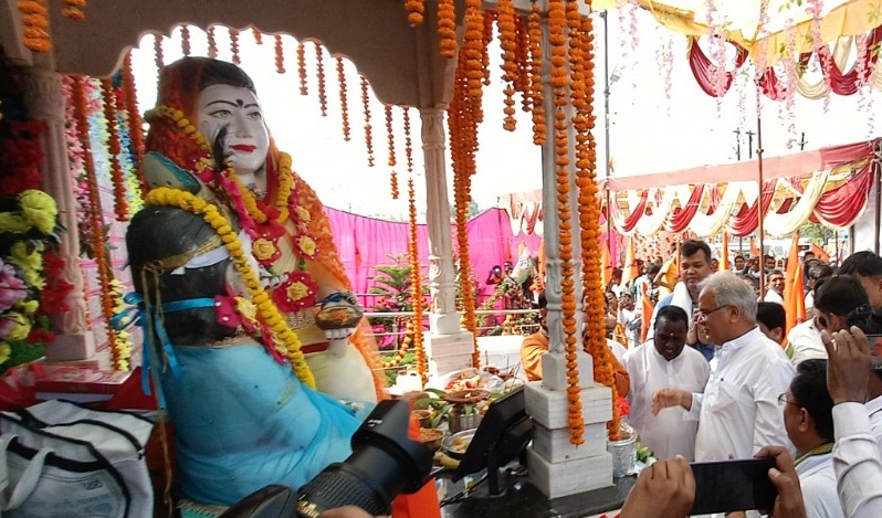 माता कर्मा के रास्ते पर चलकर सामाजिक संगठन को और अधिक मजबूत बनाएं : श्भूपेश बघेल