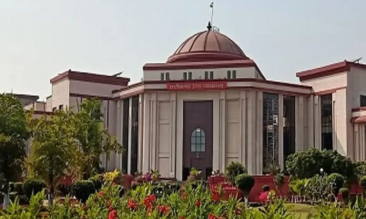 मुकेश गुप्ता ने जांच को दी चुनौती हाईकोर्ट में लगाई याचिका