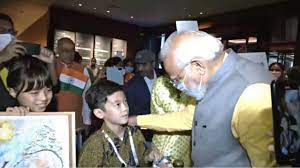 टोक्यो में प्रवासियों  से मिले मोदी… कहा- मैं मक्खन नहीं, पत्थर पर खींचता हूं लकीर