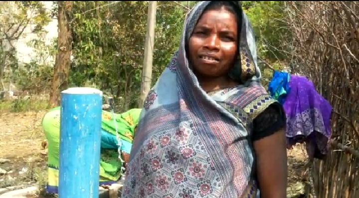दूरस्थ अंचल में हैंडपंप संधारण कार्य में महिला तकनीशियनों की भूमिका सराहनीय