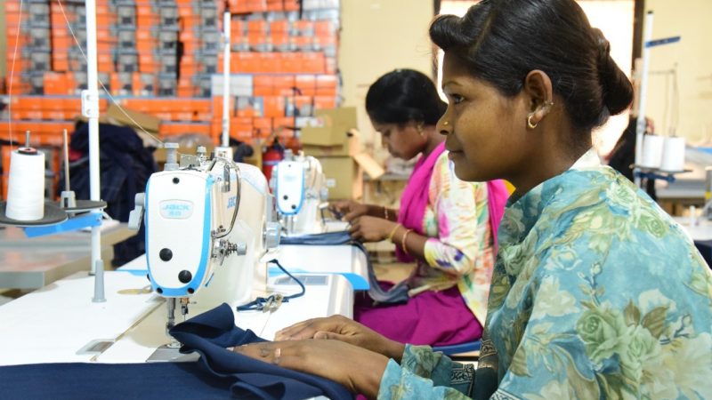 मजबूत इरादों से मूकबधिर एवन्ती ने लिखी अपनी तकदीर, सिलाई सीख कर तय की स्वावलम्बन की नई राह