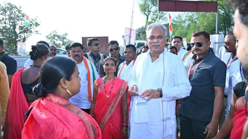 महिलाओं ने बायोफ्लॉक तकनीक से शुरू किया काम, मिलेंगे खूब मछलियों के दाम