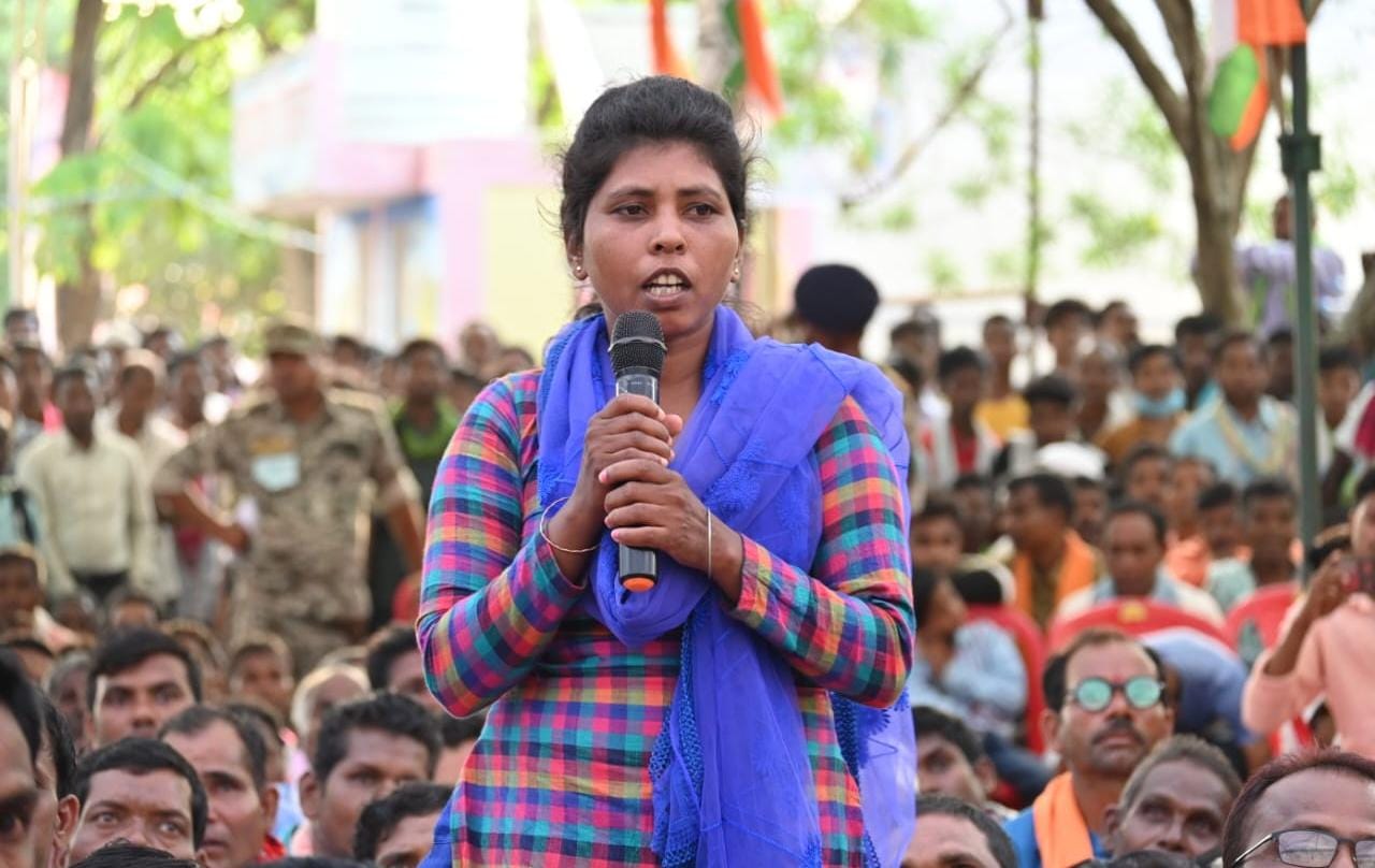 नक्सलियों ने मुझे 2013 में अगवा किया , 10 दिन तक मारपीट की पर कहीं कोई सुनवायी नहीं हुई