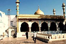 औरंगजेब की कब्रगाह की गई 5 दिन के लिए बंद