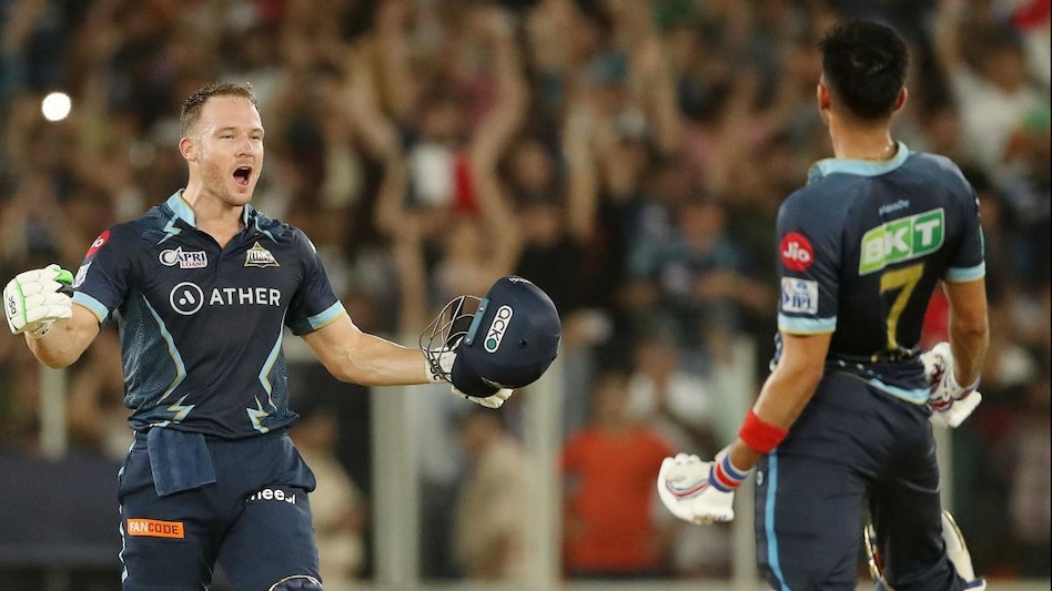 गुजरात टाइटन्स बनी चैम्पियन, डेब्यू सीजन में ही अपने नाम किया खिताब, टूटा राजस्थान रॉयल्स का सपना