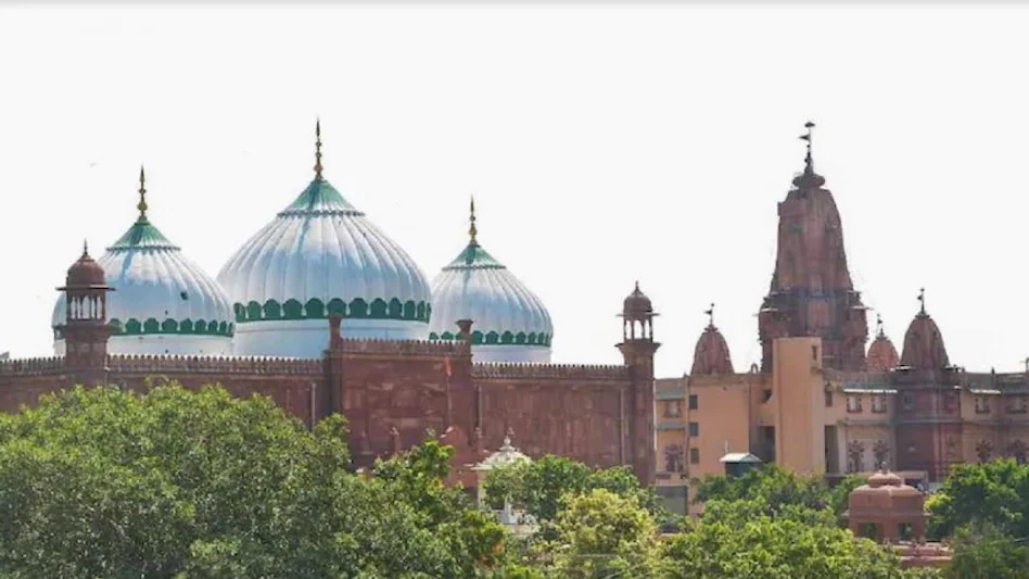 भगवान कृष्ण का प्रत्यक्ष वंशज होने का दावा करते हुए पहुंचा कोर्ट