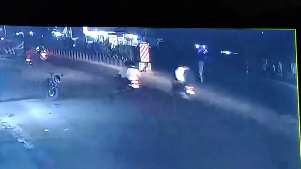 कारोबारी को लहूलुहान कर लूटे 50 लाख, वारदात के बाद ‘धूम 3’ की तरह भागे लुटेरे, मौका-ए-वारदात पर SSP और टीम