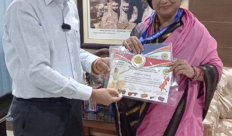 ऑल इंडिया म्युजिक एवं डांस काम्पीटिशन में डॉ. पूर्णाश्री राऊत को मिला देश में दूसरा स्थान