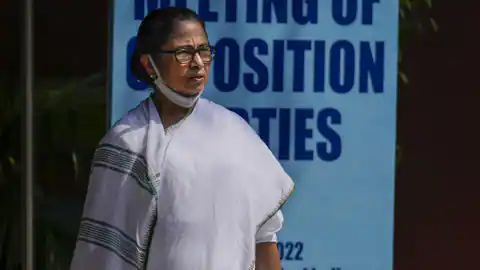 केंद्र अग्निवीरों चार साल के बाद छोड़ देगा, तो राज्य उन्हें पूरे कार्यकाल की नौकरी देने की जिम्मेदारी क्यों उठाए?