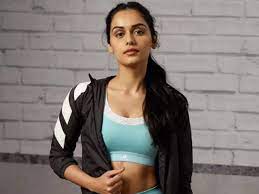 मानुषी: रामचरण के साथ करना चाहती हैं फिल्म