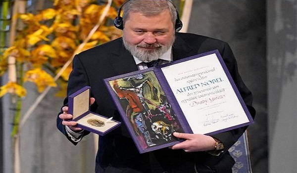 रूसी पत्रकार ने यूक्रेनी बच्चों के लिए बेचा अपना नोबेल पुरस्कार