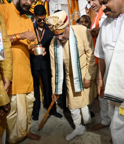 मुख्यमंत्री भूपेश बघेल ने की छेरापहरा की रस्म से जगन्नाथ रथ यात्रा की शुरुआत