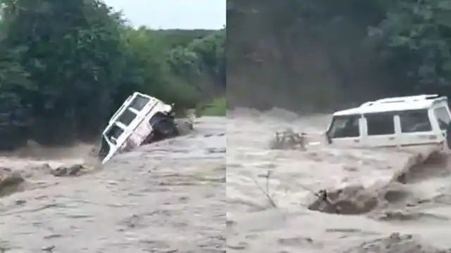 बारिश का कहर! उज्जैन जा रहे थे तीन दोस्त, उफान पर था नाला; देखते ही देखते नाले में बह गई बोलेरो, यूं बची जान