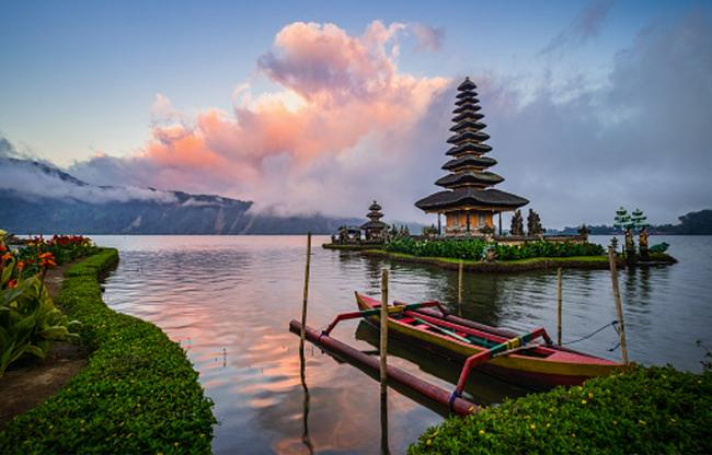 इन देशों में है भारतीय रुपये का जलवा, सस्ते में कर लें विदेश यात्रा