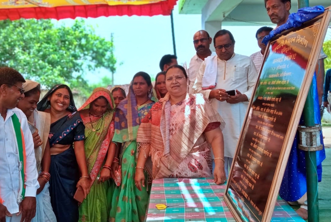 किसानों, ग्रामीणों और मजदूरों के हितों की रक्षा छत्तीसगढ़ सरकार की सर्वोच्च प्राथमिकता : अनिला भेंड़िया