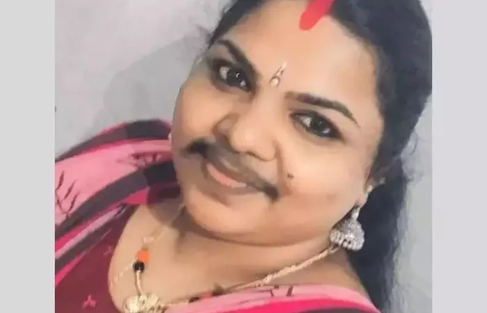 मिलिए 35 साल की शायजा से जो अपनी मूंछों को ताव देकर हुईं वायरल