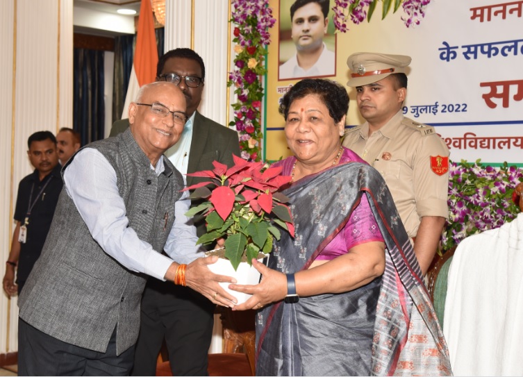 प्रदेशवासियों का स्नेह व सम्मान पाकर अभिभूत, आपका स्नेह ही मेरी ऊर्जा : सुश्री उइके