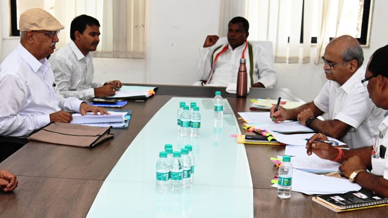 सोसायटी पंजीकरण प्रकरणों की सुनवाई में शामिल हुए उद्योग मंत्री लखमा