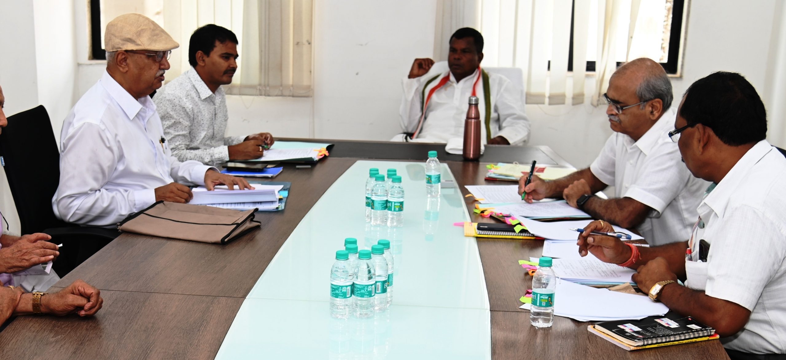 सोसायटी पंजीकरण प्रकरणों की सुनवाई में शामिल हुए उद्योग मंत्री लखमा