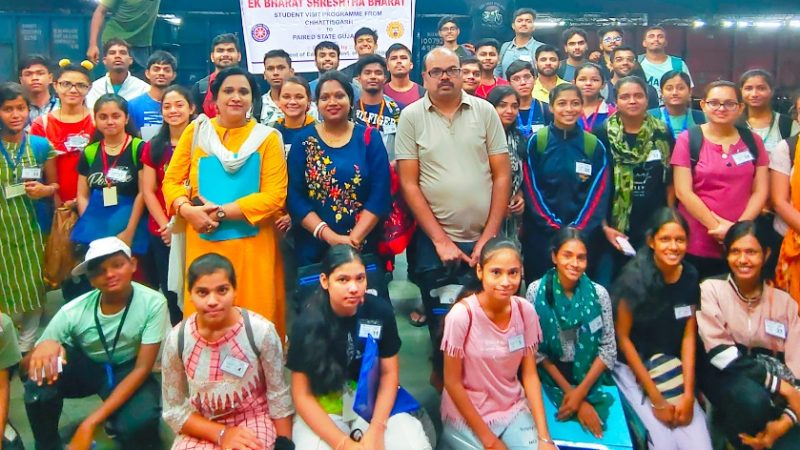 आजादी का अमृत महोत्सव… छत्तीसगढ़ से विद्यार्थियों का चयनित दल आनंद-गुजरात के लिए रवाना