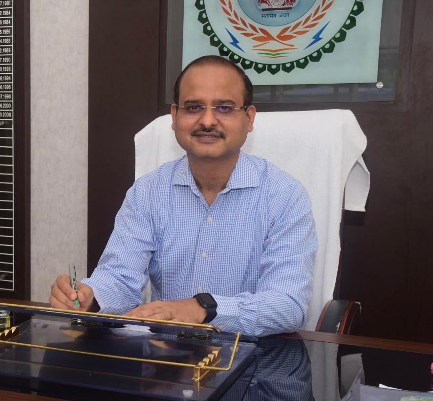 कलेक्टर तारन प्रकाश सिन्हा ने 11 से 17 अगस्त 2022 तक हर घर झंडा कार्यक्रम आयोजित करने की अपील की