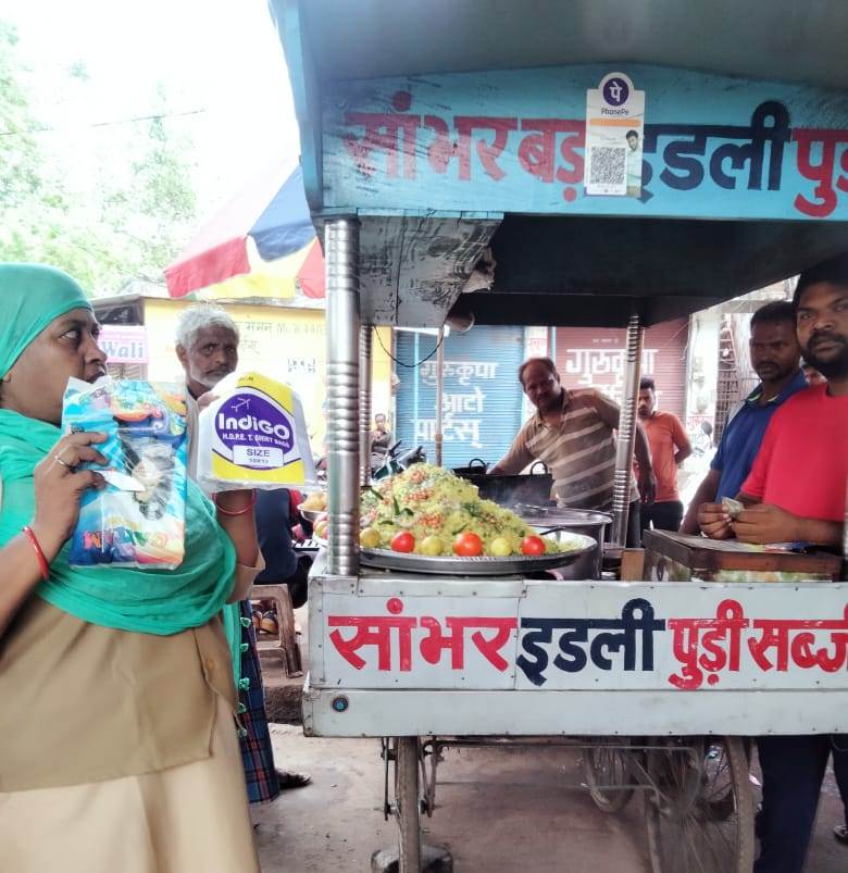 ​​​​​​​नगर निगम द्वारा सिंगल यूज प्लास्टिक के विरूद्ध बाजारों में अभियान सहित झोला बैंक से जनजागरण अभियान प्रारम्भ