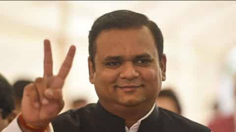 महाराष्ट्र विधानसभा की पहली लड़ाई में एकनाथ शिंदे की शानदार जीत, BJP के राहुल नार्वेकर बने स्पीकर; मिले 164 मत