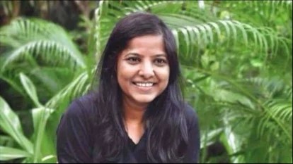 फिल्म ‘काली’ के आपत्तिजनक पोस्टर पर और बढ़ा विवाद, यूपी और दिल्ली में FIR दर्ज