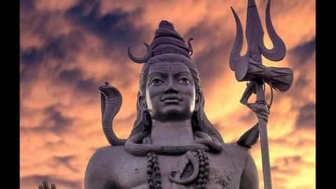 Sawan 2022: कल बेहद शुभ संयोग में शुरू हो रहा सावन मास, आप भी जान लें व्रत नियम व शुभ मुहूर्त