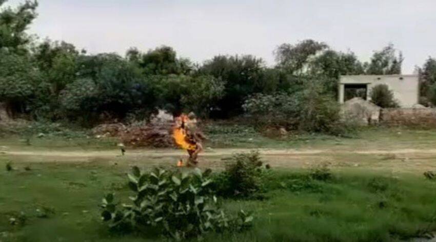 551 दिन बाद आग लगाई और राधे-राधे कहते हुए दौड़ पड़े, अवैध खनन से दुखी संत 80 फीसदी झुलसे