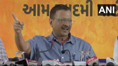 50 सेंटर पर मुफ्त इंग्लिश स्पीकिंग कोर्स शुरू करेगी दिल्ली सरकार, CM केजरीवाल का ऐलान