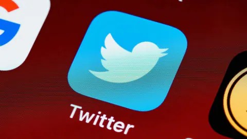Twitter का नई टेंशन: चोरी हुआ 54 लाख यूजर्स का पर्सनल डेटा, हैकर्स इतने में कर रहे नीलाम