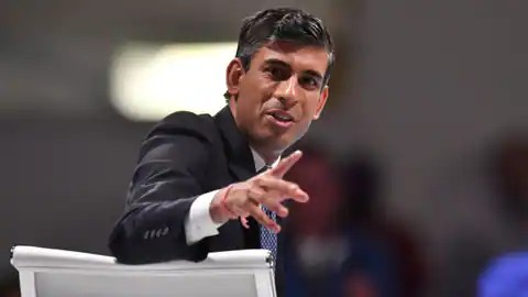 यूके के नए पीएम की रेस में पिछड़ रहे ऋषि सुनक, मंडरा रहा हार का खतरा