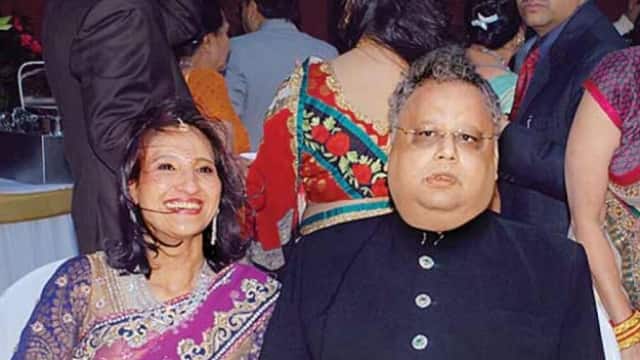 राकेश झुनझुनवाला की पत्नी रेखा के पास इन 19 कंपनियों के शेयर, 10000 करोड़ है शेयरों की वैल्यू