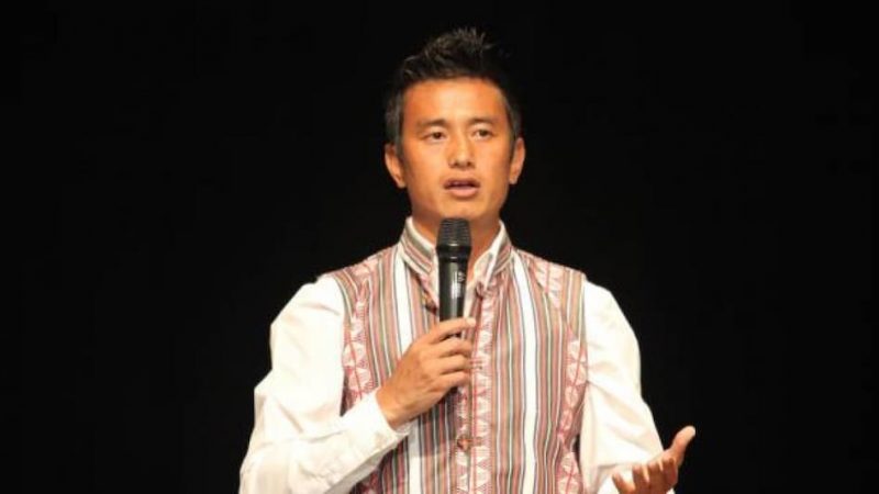 बाईचुंग भूटिया ने एआईएफएफ अध्यक्ष पद के लिए भरा नामांकन, ममता बनर्जी के भाई भी रेस में