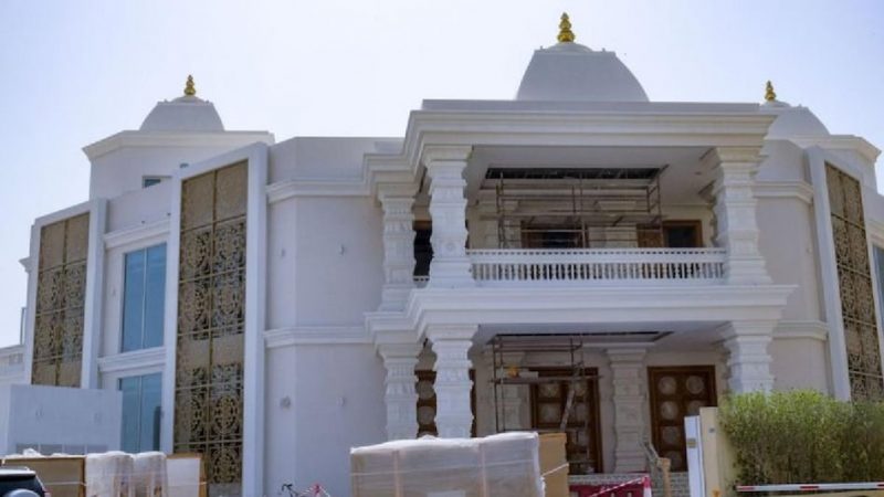 UAE में बनकर तैयार हुआ हिंदू मंदिर, बेहद खूबसूरत और भव्य