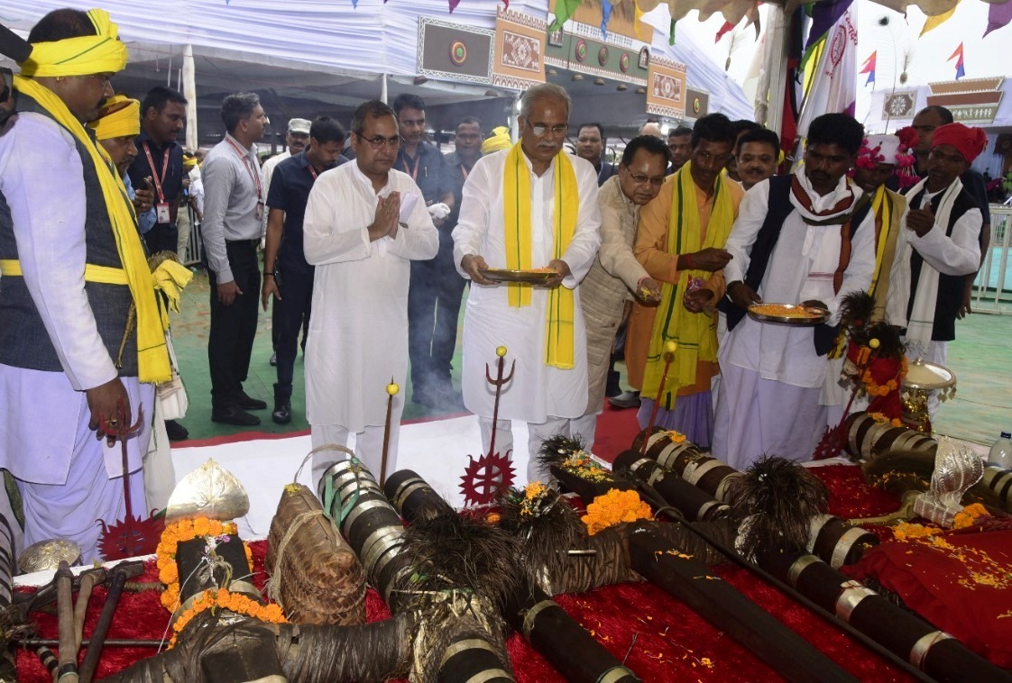 आदिवासी समाज के उत्थान के लिए हमारी सरकार दृढ़ संकल्पित: मुख्यमंत्री भूपेश बघेल