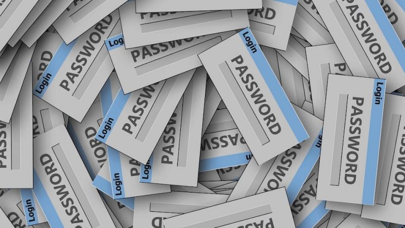 पासवर्ड बनाते वक़्त अगर ये गलती की तो हैक हो जाएगा आपका अकाउंट