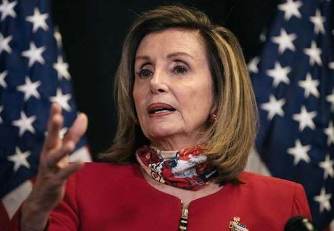 नाराज चीन ने किया पेलोसी को ब्लैक लिस्टेड करने का ऐलान