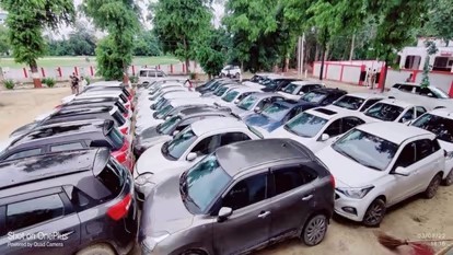 बड़े वाहन चोर गिरोह का पर्दाफाश, 3.30 करोड़ की 31 कारें बरामद; कई गिरफ्तार