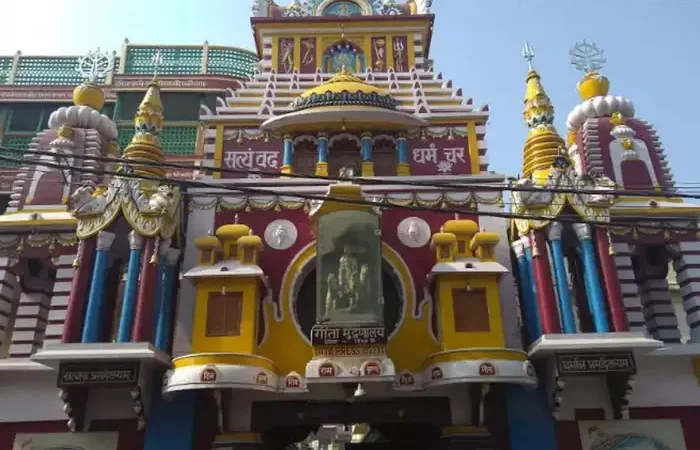 गीता प्रेस के एक आइडिया से बच रही सालाना 1080 पेड़ों की जान… क्या है वह अनूठा प्रयोग?