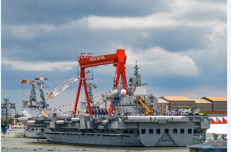 जल-थल-नभ में बढ़ी भारत की ताकत, आइएनएस विक्रांत मिला नौसेना को