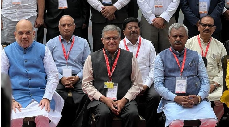 मल्टीस्टेट को-ऑपरेटिव्ह रजिस्ट्रार की शक्तियां राज्यों को दी जाएं