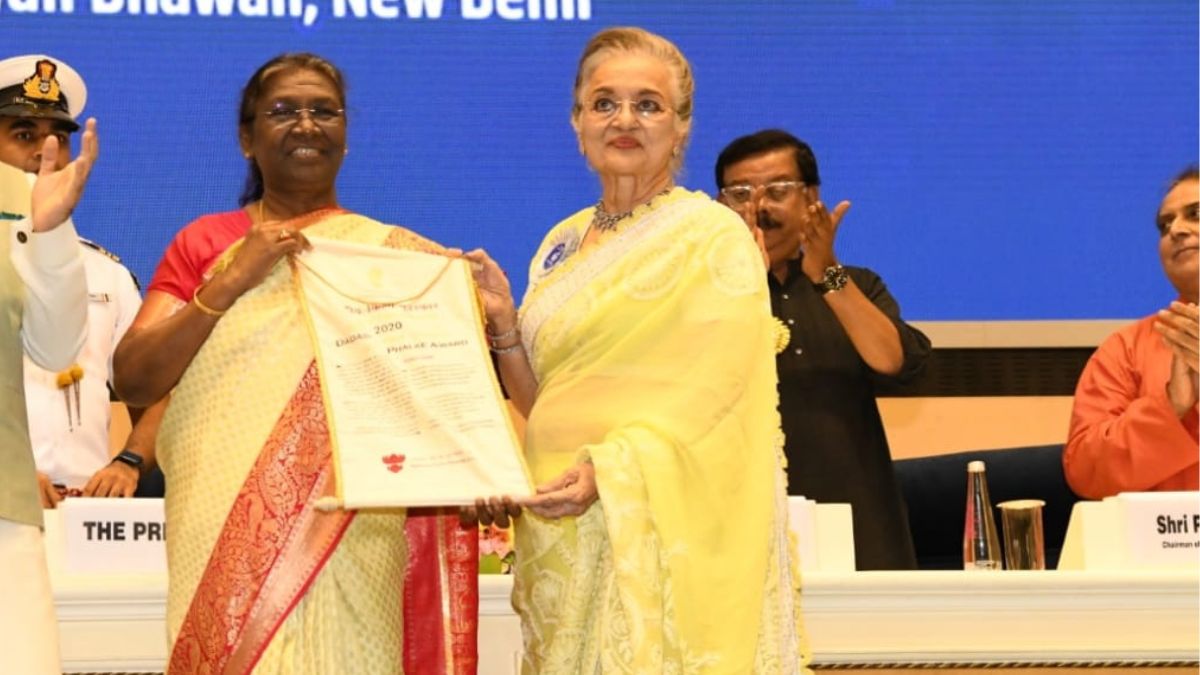 राष्ट्रपति ने किया सम्मानित… आशा पारेख को मिला दादा साहब फाल्के पुरस्कार