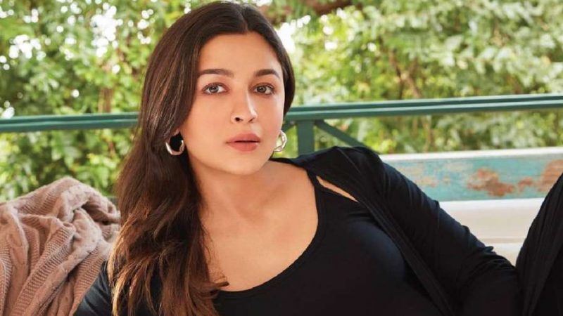 आलिया-रणबीर ने बच्चे का जन्म के लिए बुक किया हॉस्पिटल, जानिए कहां होगी डिलीवरी