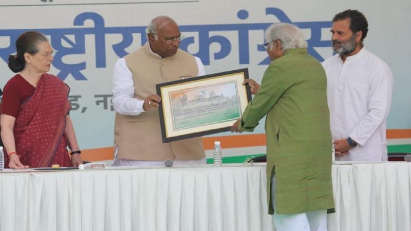 खड़गे ने संभाला अध्यक्ष पद… कांग्रेस में 50 फीसदी पद अब युवाओं को मिलेंगे