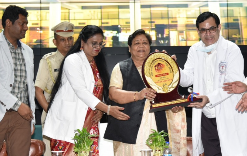 राज्यपाल ने एम्स रायपुर के वार्षिकोत्सव ‘ओराएना 2022‘ का किया शुभारंभ